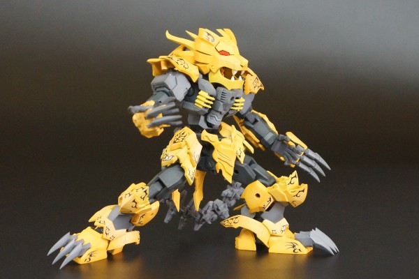 Pla-Act17 牙王 终极铠甲