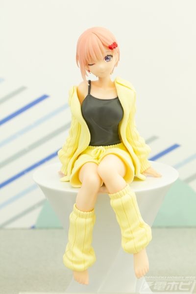 压泡面 电影 五等分的新娘 中野一花 休闲居家服
