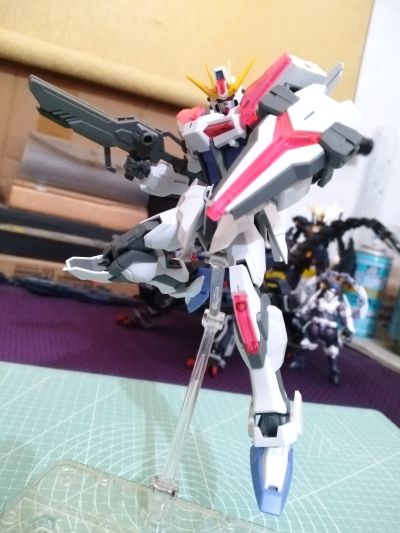 EG 1/144  超银河创制强袭高达（创制强袭 超银河）