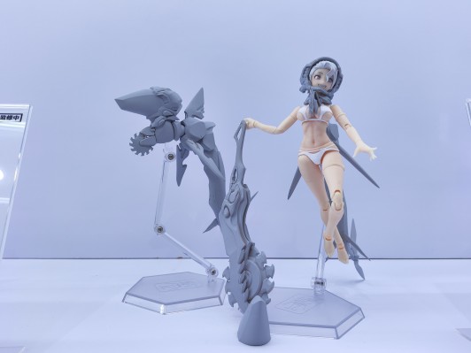 潜装少女 赫萝恩 旋齿鲨型