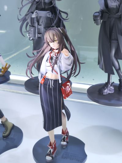 少女前线 UMP45 科罗娜日落