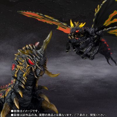S.H.MonsterArts   哥斯拉大战魔斯拉 成虫巴特拉+幼虫巴特拉 特别配色