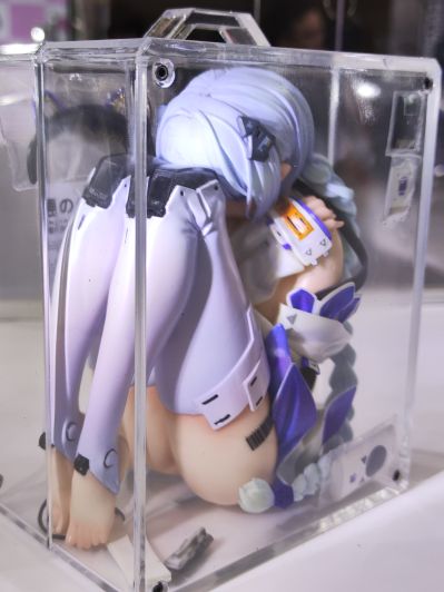 匣之少女 — 00