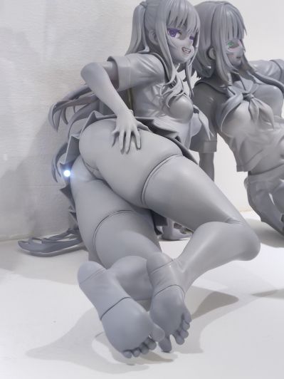粗腿是身份象征的世界 肉仓色羽 特别版
