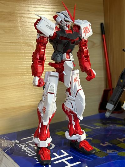 MG  机动战士高达SEED DESTINY ASTRAY R 异端高达红色机(翔翼型装备)