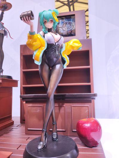 深渊酒吧＆天国派对 吸血姬安普莎