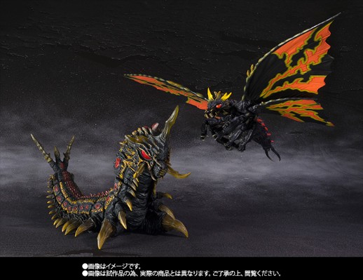 S.H.MonsterArts   哥斯拉大战魔斯拉 成虫巴特拉+幼虫巴特拉 特别配色