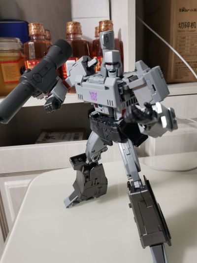 变形金刚 Masterピース MP-36 メガ特朗