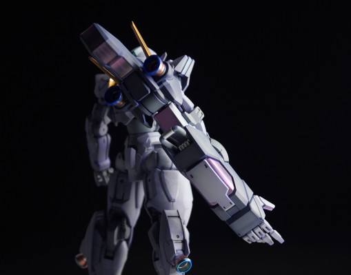 HG 机动战士高达 水星的魔女 凡娜迪斯之心 吉乌魔灵高达