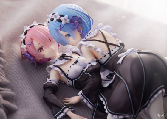 专题回顾：那些美少女们贴贴~