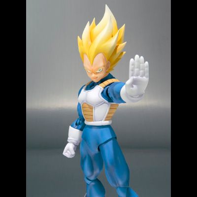 S.H.Figuarts 龙珠系列 超级赛亚人贝吉塔