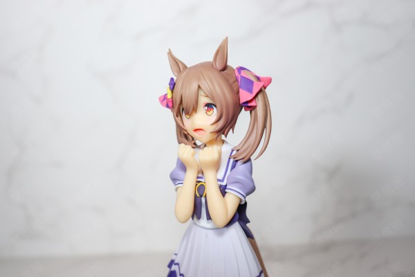 赛马娘  醒目飞鹰