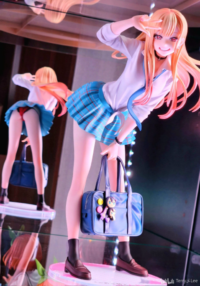 更衣人偶坠入爱河 喜多川海梦