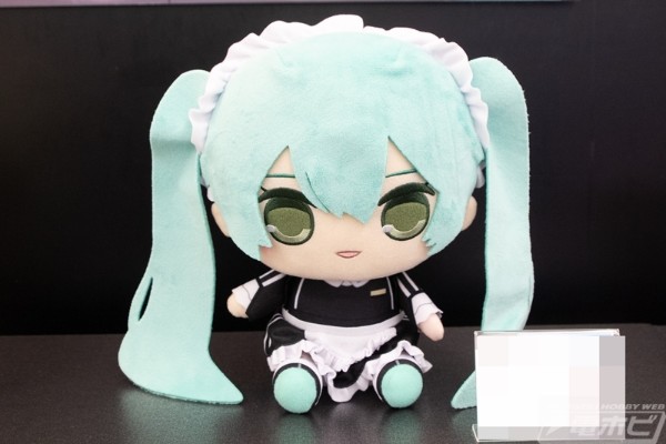 初音未来 大号圆滚滚毛绒玩偶 便装女仆