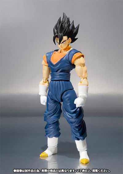 S.H.Figuarts 龙珠Z  贝吉特