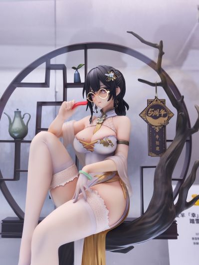 虾米大模王 夏芈「幸」相逢 旗袍 玄墨