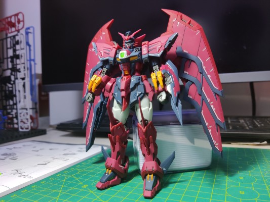 RG 新机动战记高达W 次代高达 艾比安高达