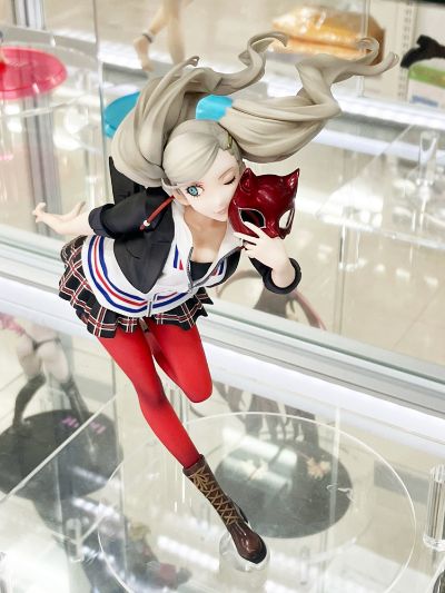 女神异闻录5皇家版 高卷杏 校服