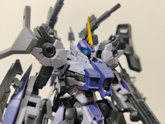 HG  境界战机 FROST FLOWER MAILeS 白雉 ​​​