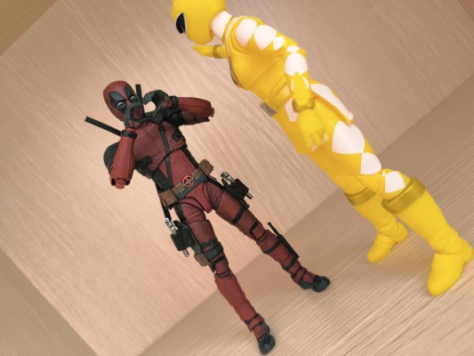 S.H.Figuarts  死侍2：我爱我家 死侍