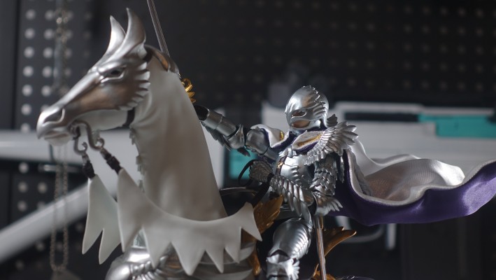S.H.Figuarts 剑风传奇 格里菲斯（光之鹰）