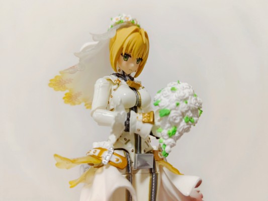 figma #559  命运-冠位指定 剑士 / 尼禄・克劳狄乌斯〔新娘〕