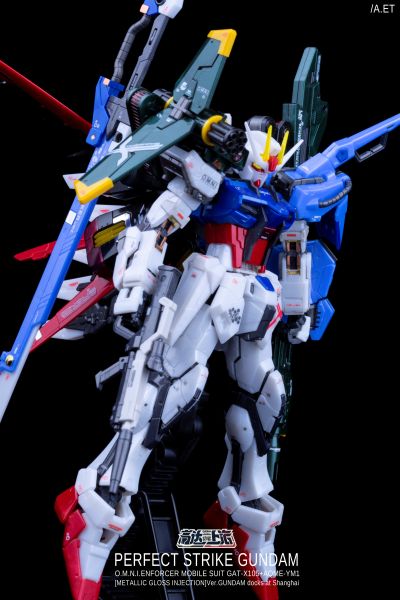 RG 1/144 完美强袭[机械光泽注塑版] 高达动客上海限定款