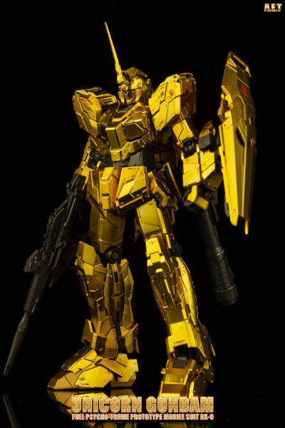 RG 1/144 高达基地专属商品   独角兽高达［金色涂层版］