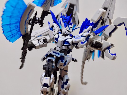 RG 高达基地限定 机动战士高达独角兽(UC)  完美独角兽高达