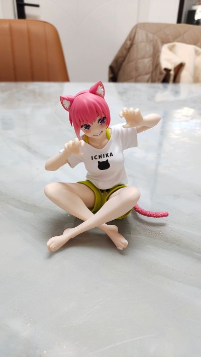 Desktop Cute  五等分的新娘∬ 中野一花 ~猫咪居家服~