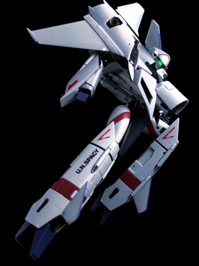 Macross Digital Mission VF-X 完全变形VF-4G 闪电III