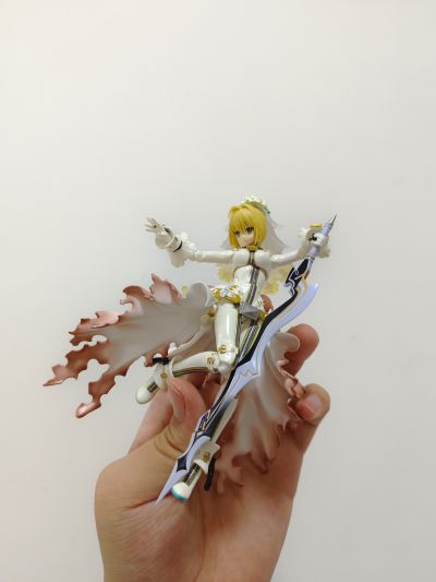 figma #559  命运-冠位指定 剑士 / 尼禄・克劳狄乌斯〔新娘〕