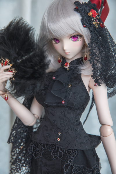 Dollfie Dream DD 噬神者 艾莉莎・伊莉妮琪娜・奥美拉 TV动画版