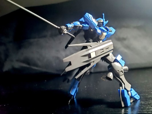 HG 1/144 高达ヴィダール 『机动戦士高达 鉄血のオルフェンズ』より（再贩）[BANDAI SPIRITS]《発売済・在库品》