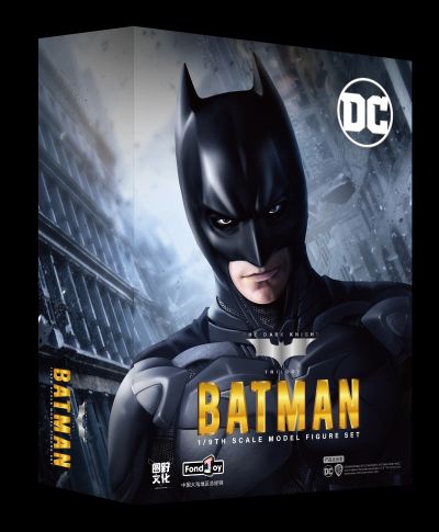 DC人偶系列 豪华版  蝙蝠侠：黑暗骑士 蝙蝠侠