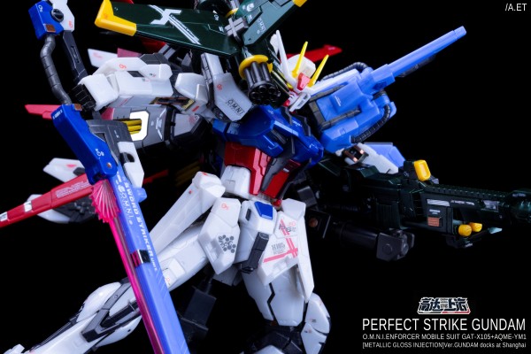 RG 1/144 完美强袭[机械光泽注塑版] 高达动客上海限定款