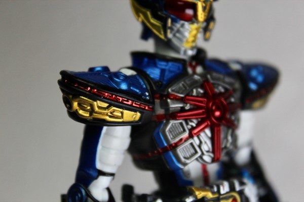 S.H.Figuarts 假面骑士月骑 假面骑士升级战骑