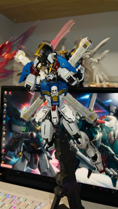 METAL BUILD 机动战士海盗高达系列  海盗高达X1（拼凑型）