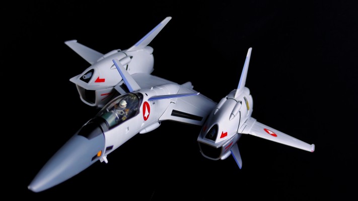 Macross Digital Mission VF-X 完全变形VF-4G 闪电III