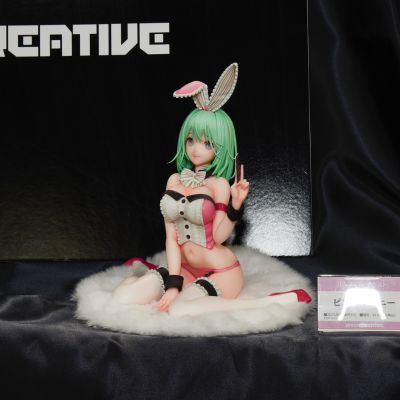 粉色兔女郎