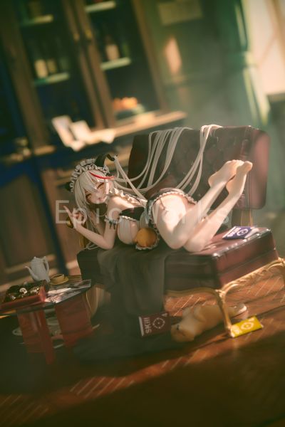 碧蓝航线 埃吉尔 港区的龙女仆