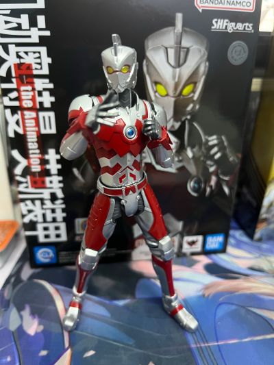 S.H.Figuarts  机动奥特曼 艾斯装甲 -动画版-