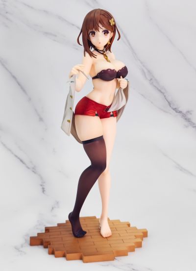 莱莎的炼金工房2：失落的传说与秘密妖精  莱莎 (莱莎琳·斯托特) 泳装造型