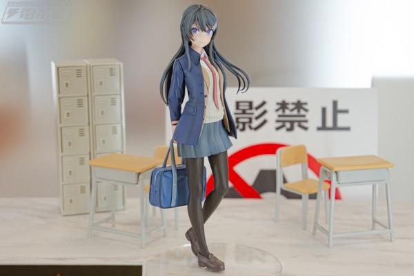 Luminasta  青春猪头少年不会梦到娇怜外出妹 樱岛麻衣