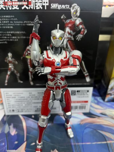 S.H.Figuarts  机动奥特曼 艾斯装甲 -动画版-