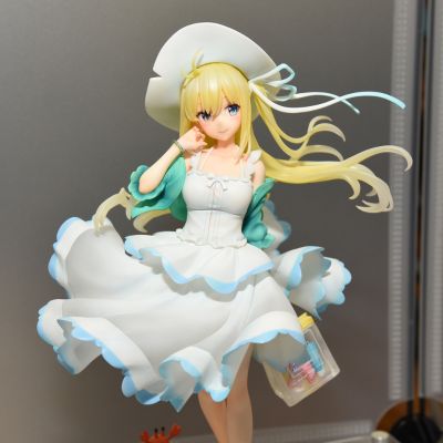 蕾娜