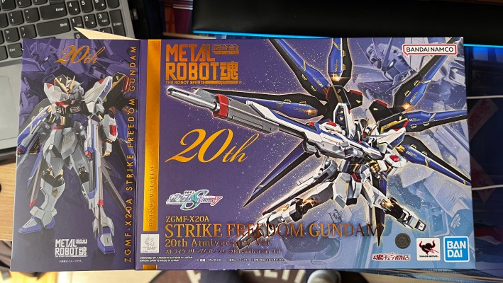 METAL ROBOT魂＜机动战士系列＞ 无限正义高达  SEED20周年纪念版