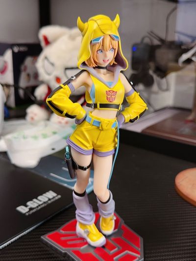 美少女雕像 变形金刚  大黄蜂