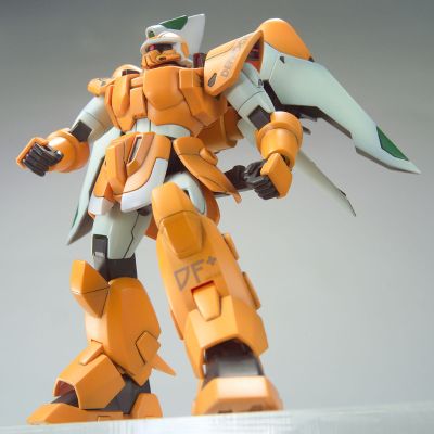 HG 机动战士高达SEED系列 金恩（米盖尔专用）