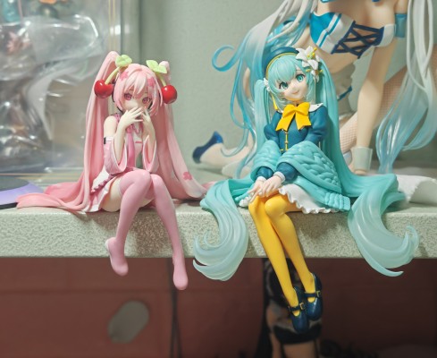 压泡面 初音未来 百合花仙子